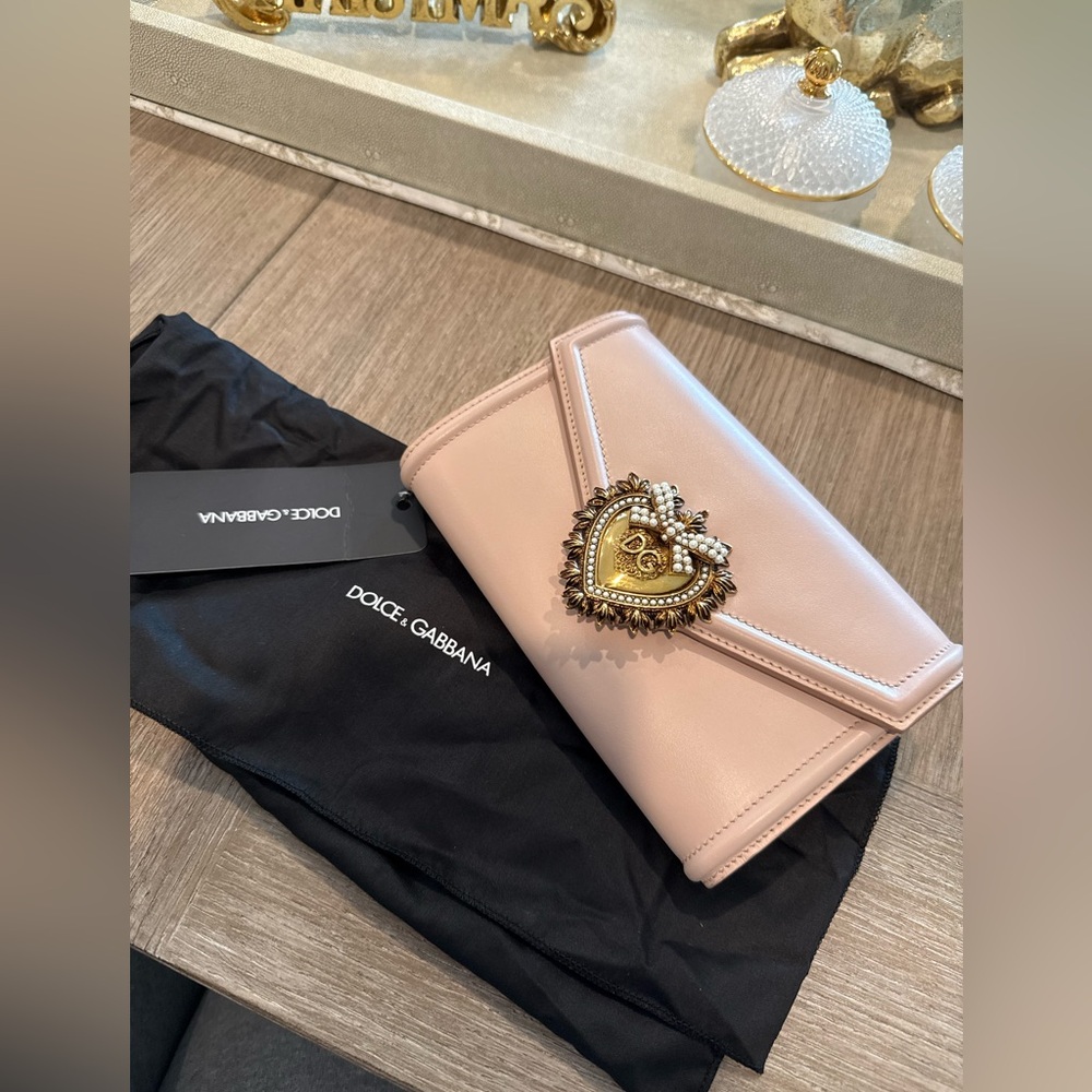 Brand new Dolce & Gabbana Devotion bag